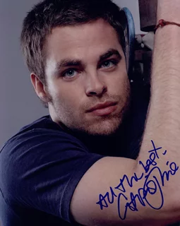 Chris Pine autograph