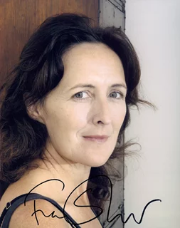Fiona Shaw autograph