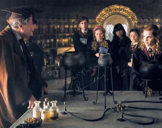 Jim Broadbent autograph