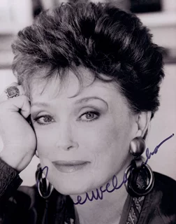 Rue McClanahan autograph