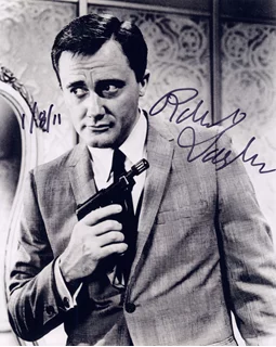 Robert Vaughn autograph