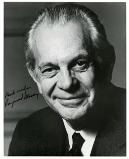 Raymond Massey autograph