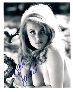 Barbara Bouchet autograph