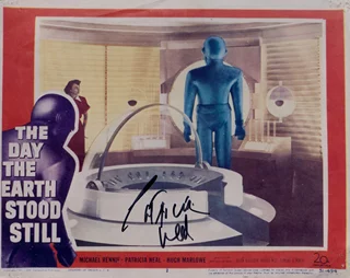 Patricia Neal autograph