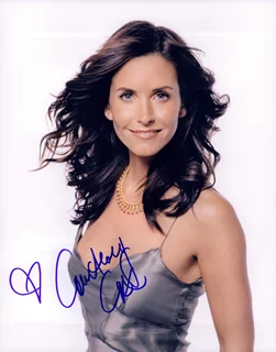 Courteney Cox autograph