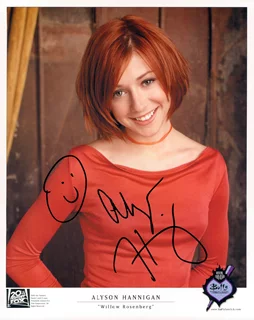 Alyson Hannigan autograph