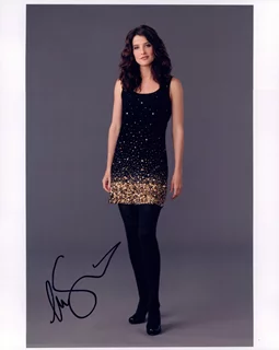 Cobie Smulders autograph