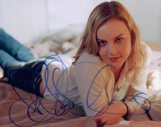 Abbie Cornish autograph