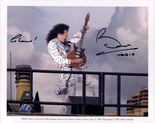 Brian May autograph