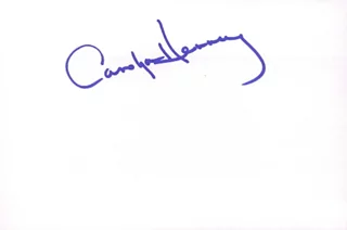 Carolyn Hennesy autograph