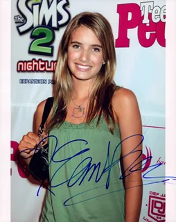 Emma Roberts autograph