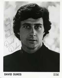 David Dukes autograph