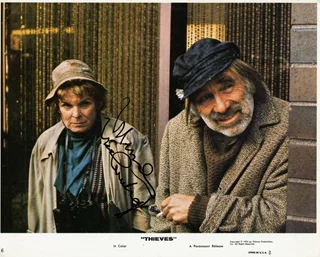 Mercedes McCambridge autograph