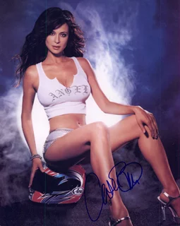 Catherine Bell autograph