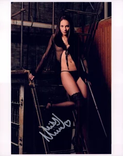 Miranda Lapierre autograph