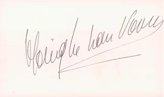Monique Van Vooren autograph