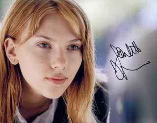 Scarlett Johansson autograph
