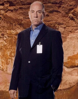 Miguel Ferrer autograph