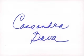 Cassandra Gava autograph