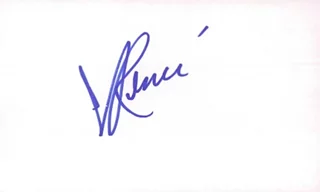 Renee Olstead autograph