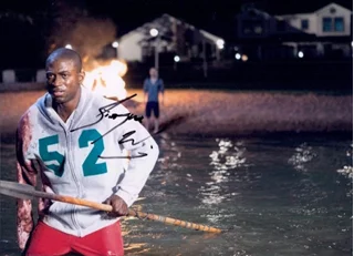 Sinqua  Walls autograph