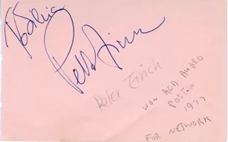 Peter Finch autograph