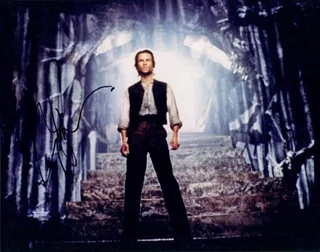 Guy Pearce autograph