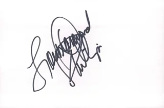 Lou Diamond Phillips autograph
