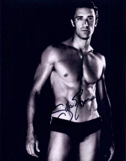Gilles Marini autograph