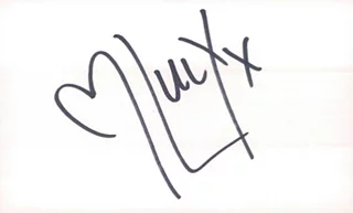 Lucy Pinder autograph