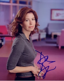 Dana Delany autograph