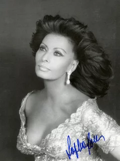 Sophia Loren autograph