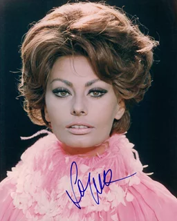 Sophia Loren autograph