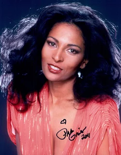 Pam Grier autograph