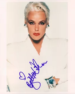 Brigitte Nielsen autograph