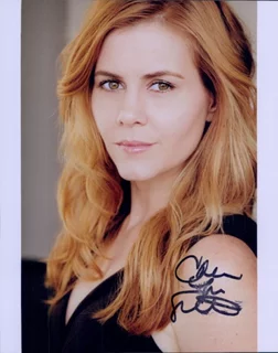 Christie Lynn Smith autograph