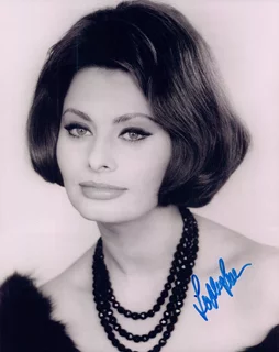 Sophia Loren autograph