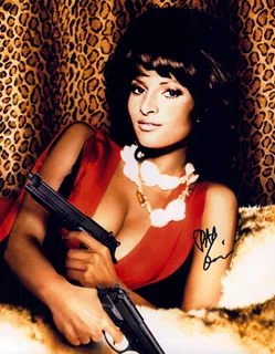 Pam Grier autograph