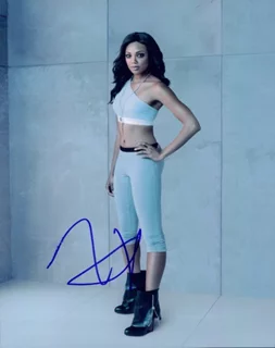 Tiffany Hines autograph