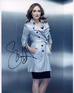 Sasha Alexander autograph