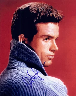 Warren Beatty autograph