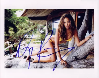 Dania Ramirez autograph