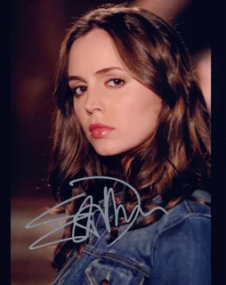 Eliza Dushku autograph