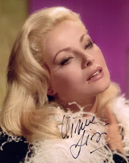 Virna Lisi autograph