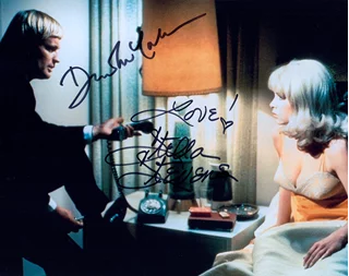 Sol Madrid autograph