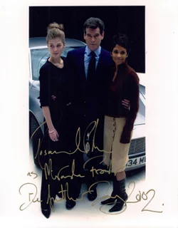 Rosamund Pike autograph