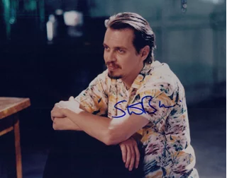 Steve Buscemi autograph