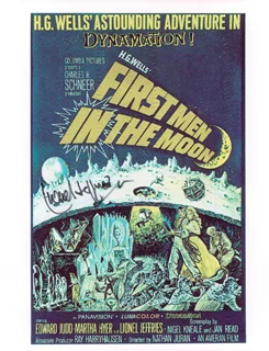 Lionel Jeffries autograph