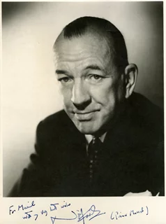 Noel Coward autograph