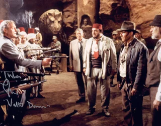 Julian Glover autograph